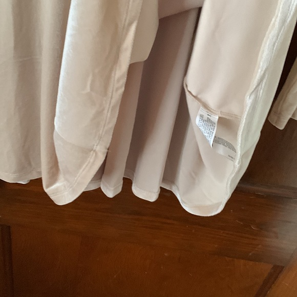 Brand new forever 21 champagne, velvet baby doll mini dress 😍😍😍 - Picture 11 of 14